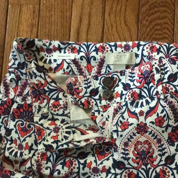 Loft Crop Capris - Picture 3 of 3